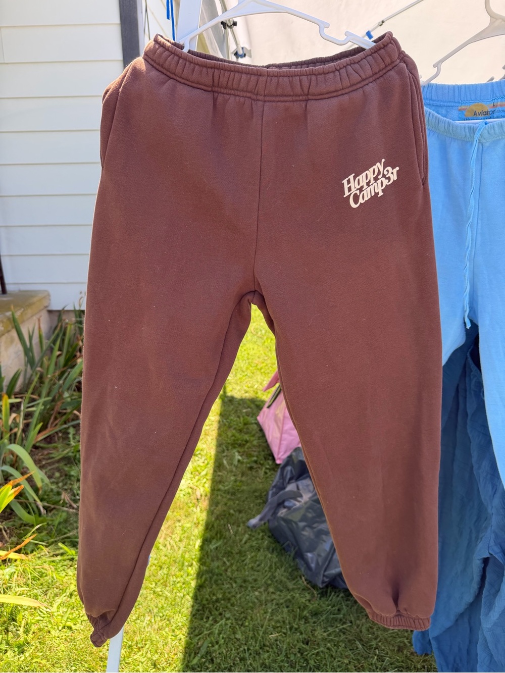 Happy Camp3r Sweatpants